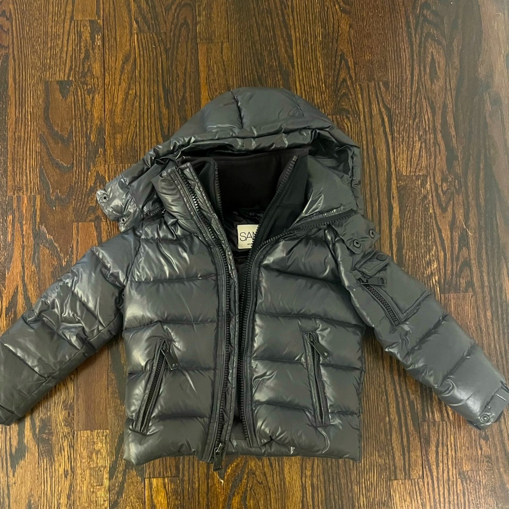 Sam. Parker down puffer coat.  Steel.  Hooded double zipper front.  Size 6